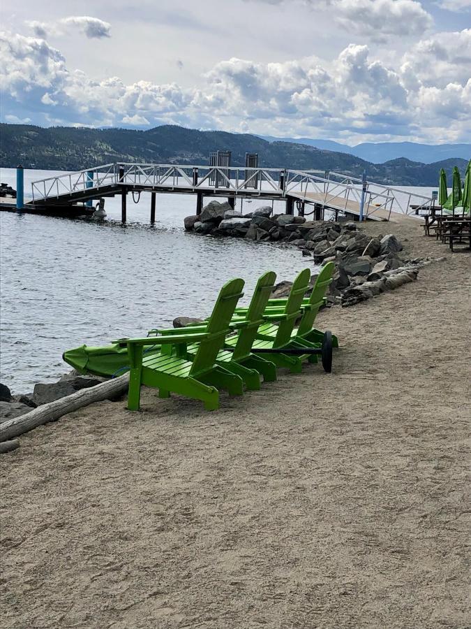 Lakeside Beach Retreat Kelowna Kültér fotó